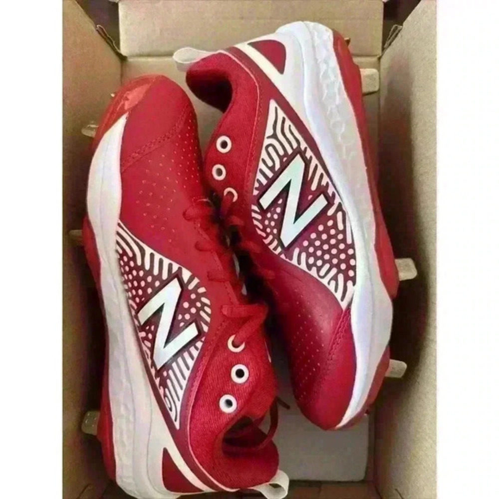 NEW BALANCE Low-Cut VELO Metal Softball Cleats Women's Size 7.5 SMVELOR2 RED‎
